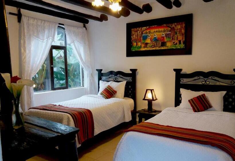 هتل Villa De Paris