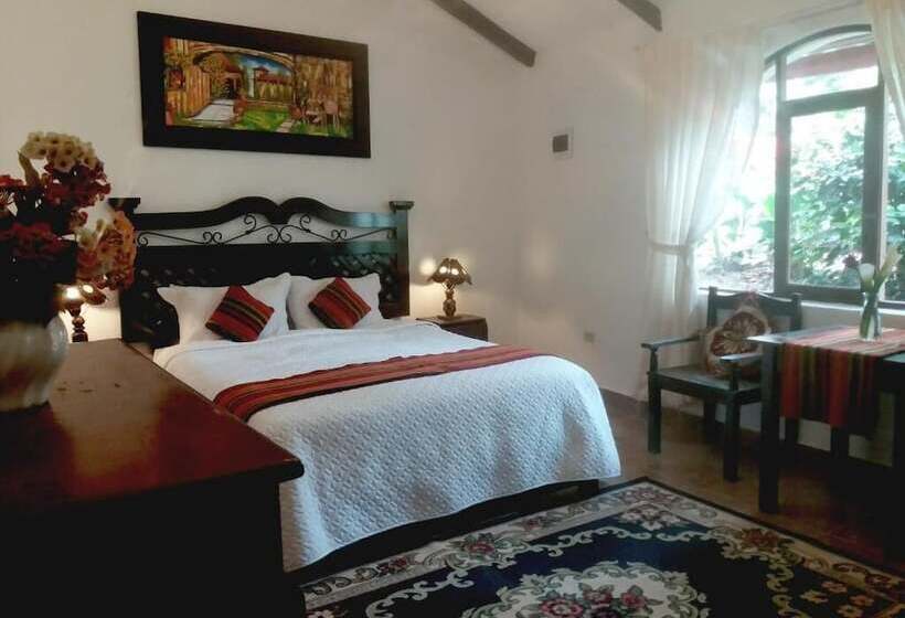 هتل Villa De Paris