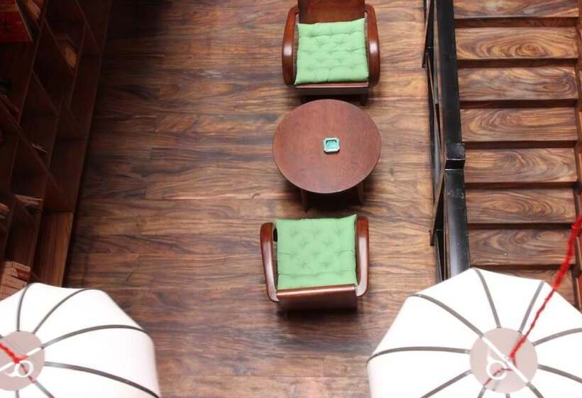 בית מלון כפרי Villa Silk Road