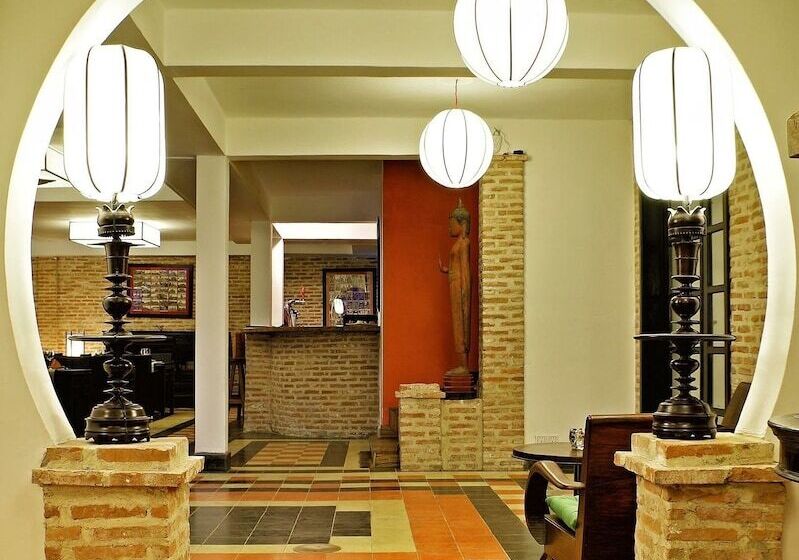 בית מלון כפרי Villa Silk Road