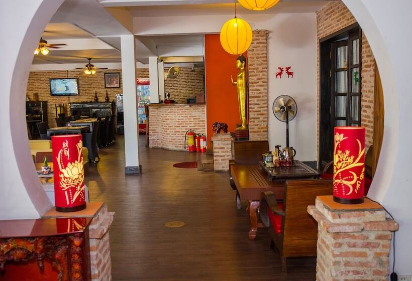 בית מלון כפרי Villa Silk Road