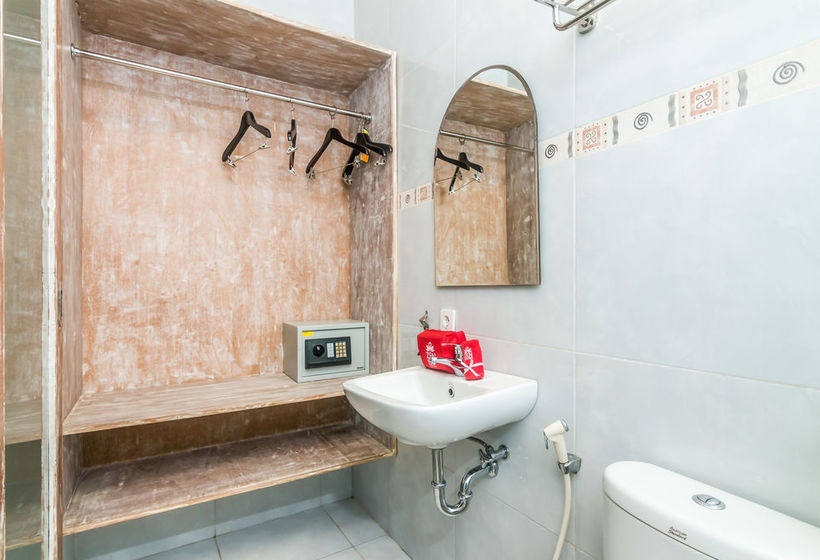 Отель Zen Rooms Denpasar Mertasari