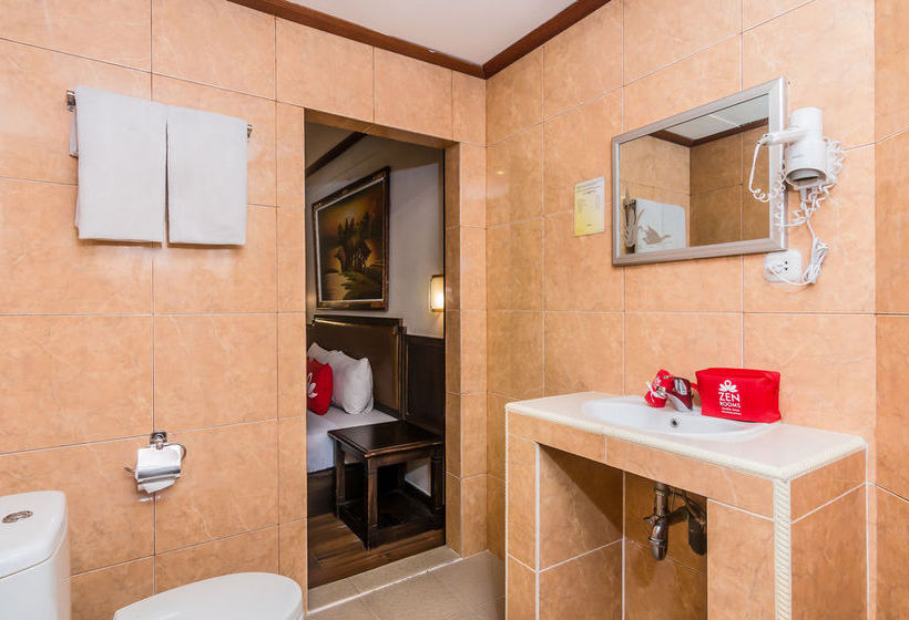 호텔 Zen Rooms Kuta Flora