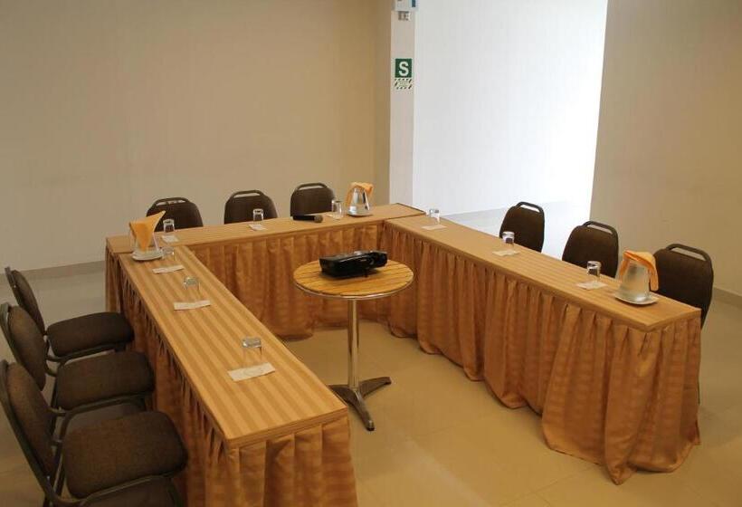 Intiotel Piura