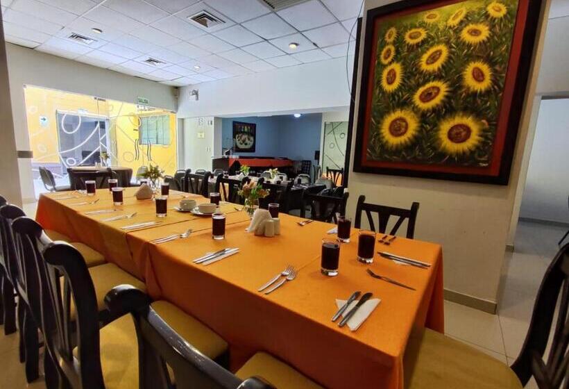 Intiotel Piura