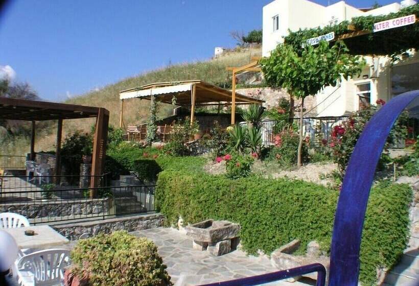 Apartment Hotel Irida