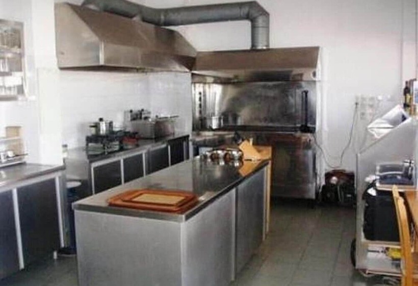 Apartment Hotel Irida