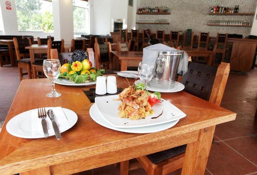 Lunahuana River Resort