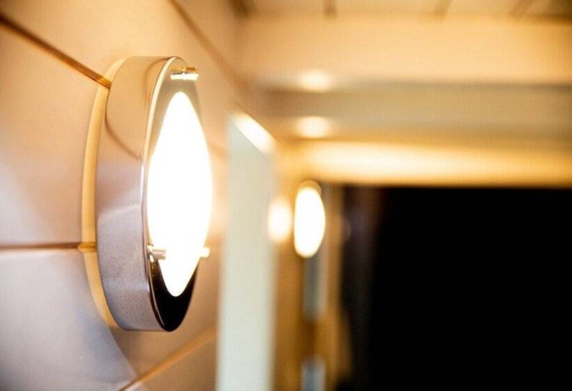 膳宿费 Chateau De Puyrigaud