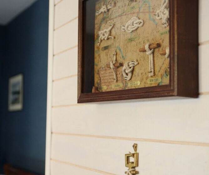 膳宿费 Chateau De Puyrigaud