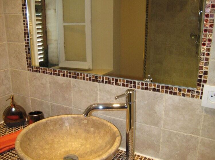 膳宿费 Chateau De Puyrigaud