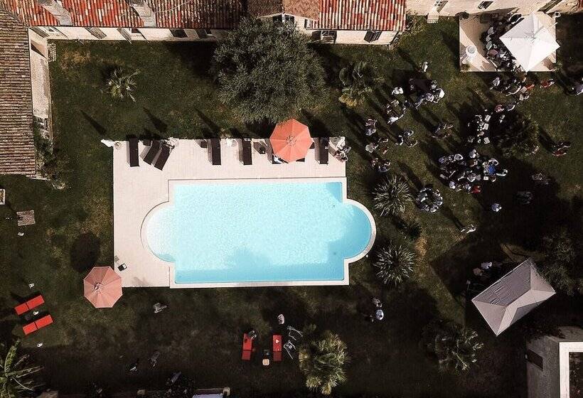 膳宿费 Chateau De Puyrigaud