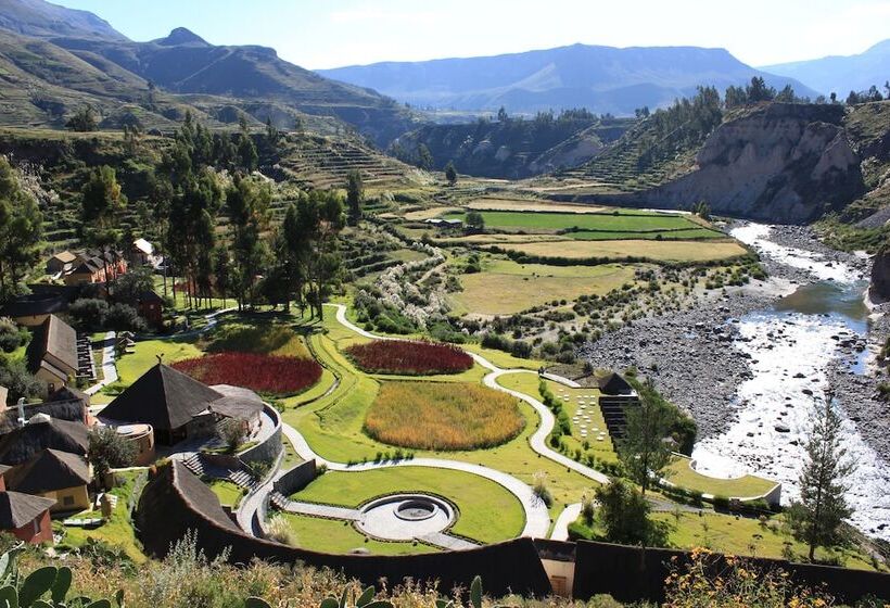 استراحتگاه Colca Lodge Spa & Hot Springs
