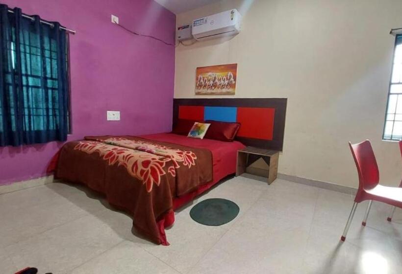 Отель Aradhya Regency Near Konark Sun Temple By Morservices