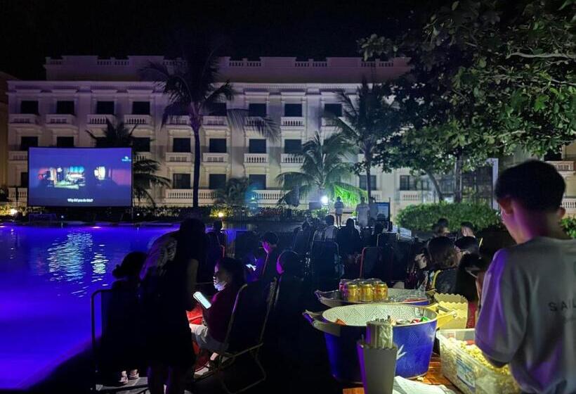 هتل Agarwood House Phu Quoc Free Kitchen