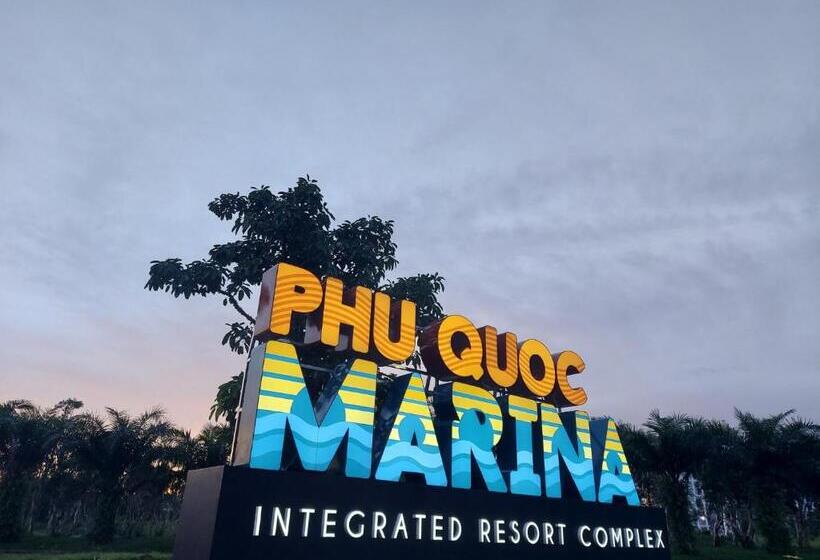 هتل Agarwood House Phu Quoc Free Kitchen