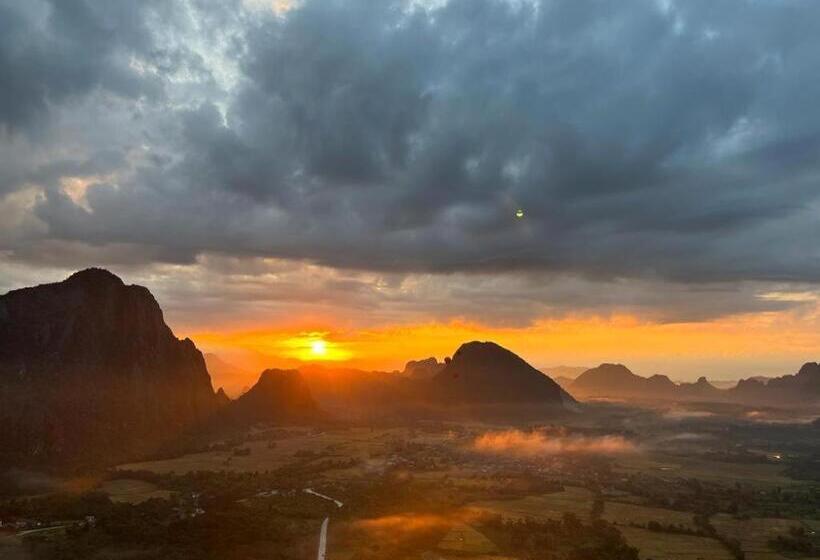 호텔 Sisavang Mountain View
