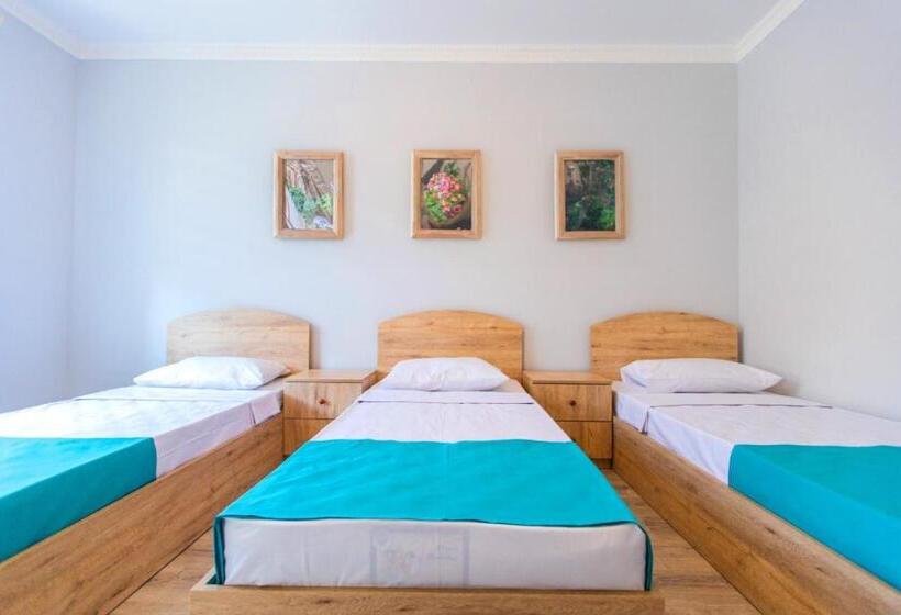 پانسیون Villa Yard