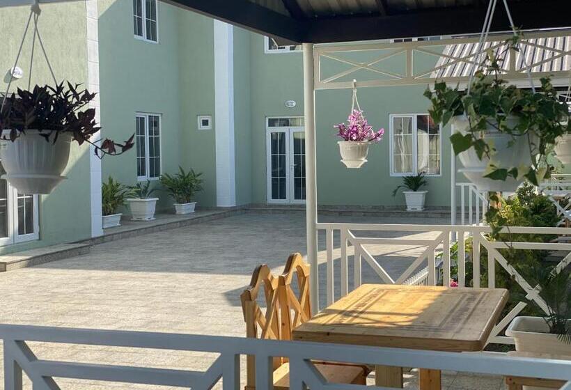 پانسیون Villa Yard