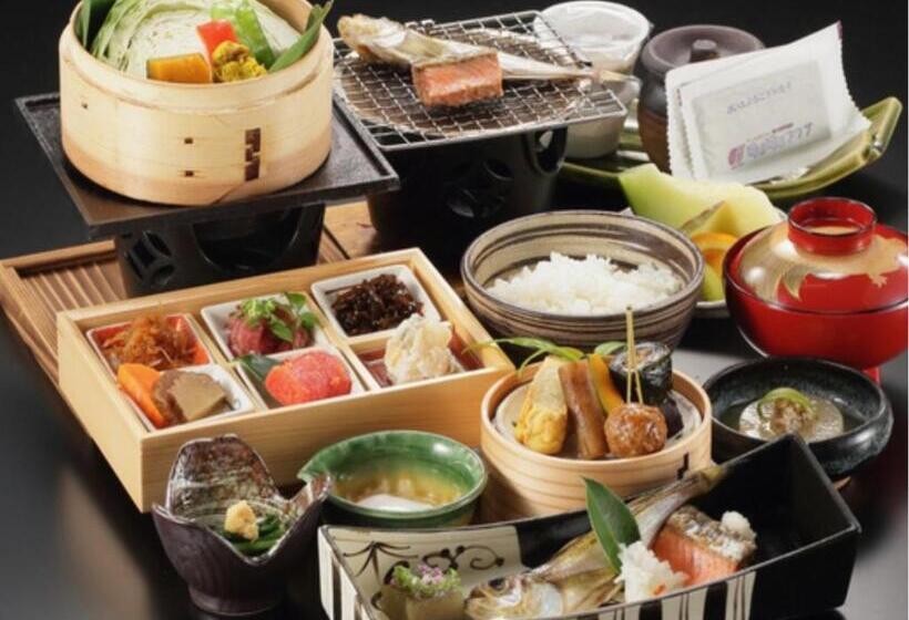 료칸 Yokote Onsen Hotel Plaza Geihin