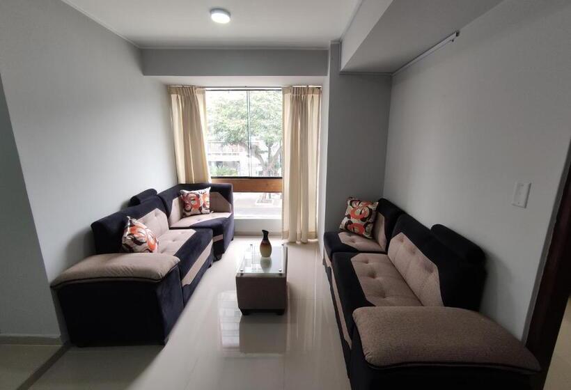 Inti Llaqta Hotel & Suites