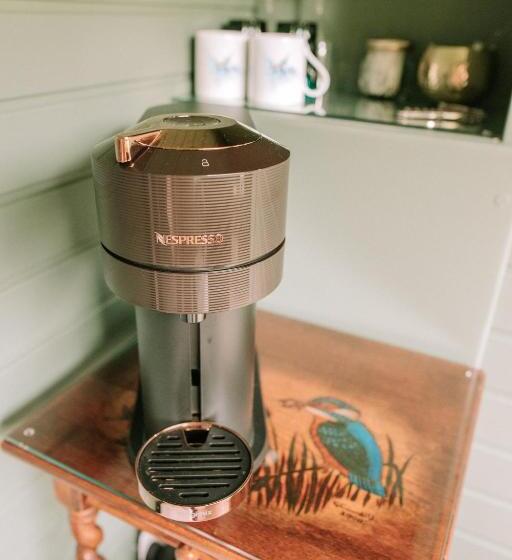 אתר נופש Enniskeen Estate & Forest Spa   Boutique Riverside Glamping Cabins