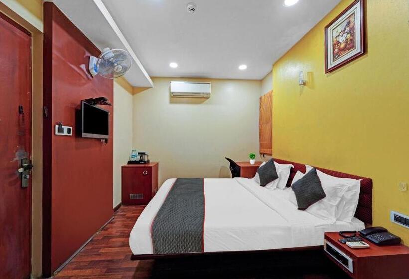 هتل Super Townhouse Anna Salai