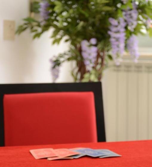 ホテル Villa Lina