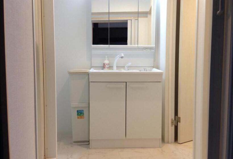 הוסטל Keys House