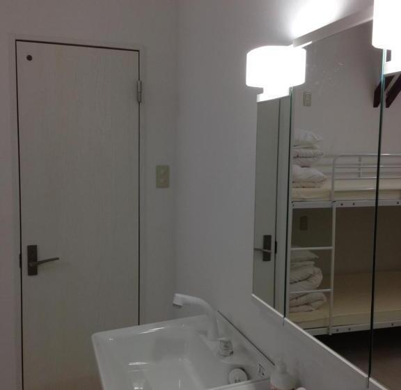 הוסטל Keys House