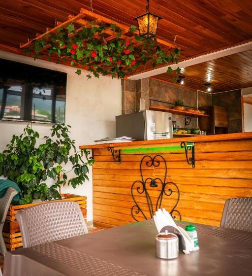 هاستل La Floresta Salento