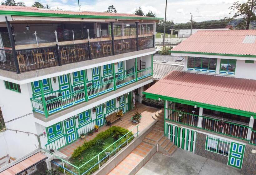 هاستل La Floresta Salento