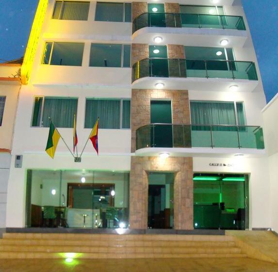 Apartahotel Vincent Suites