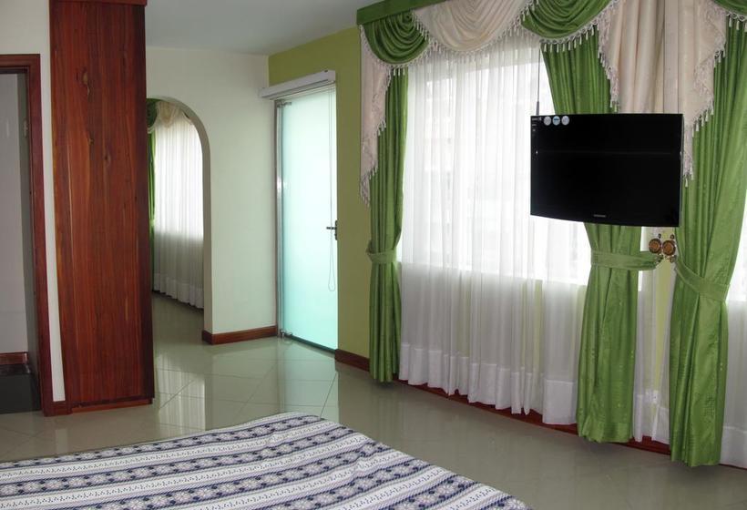 Apartahotel Vincent Suites
