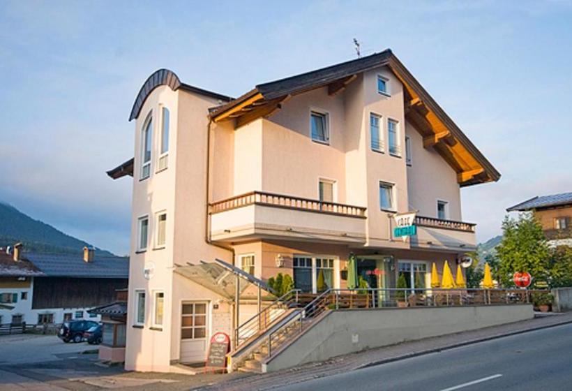 Apartmenthaus Brixen & Haus Central