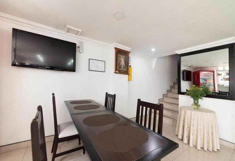 住宿加早餐  Dorado 100