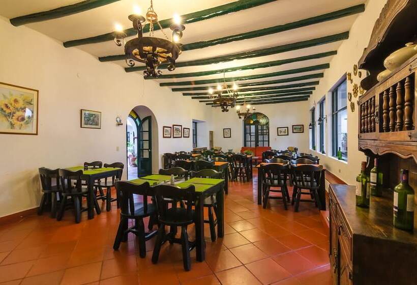 تختخواب و صبحانه Hospederia La Roca La Plaza Principal