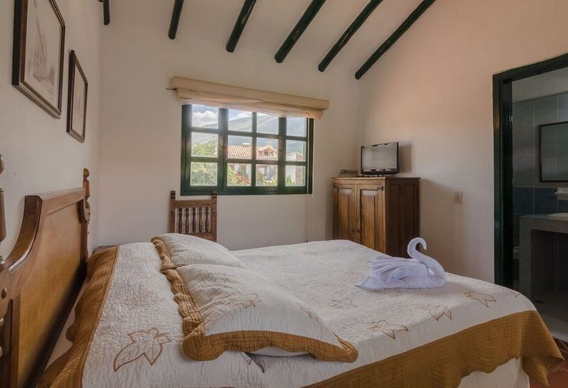 تختخواب و صبحانه Hospederia La Roca La Plaza Principal