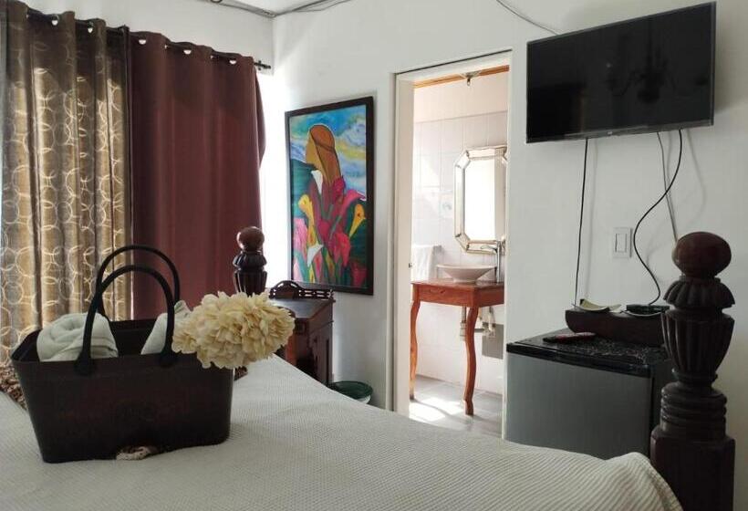 ベッドアンドブレックファースト Sunset Paradise