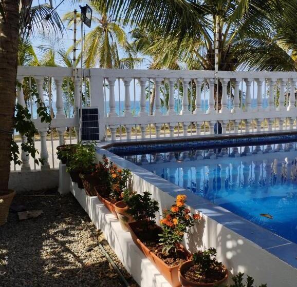 ベッドアンドブレックファースト Sunset Paradise