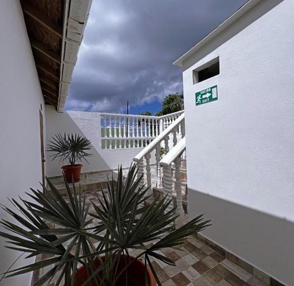 ベッドアンドブレックファースト Sunset Paradise