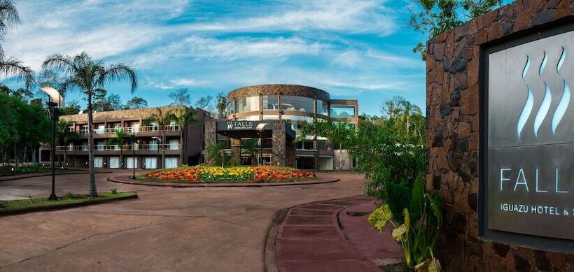 Falls Iguazú Hotel & Spa