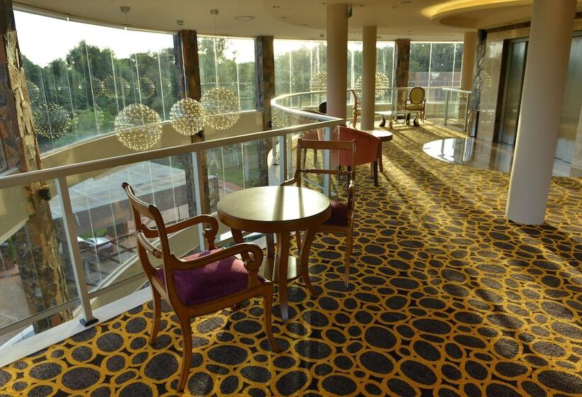 Falls Iguazú Hotel & Spa