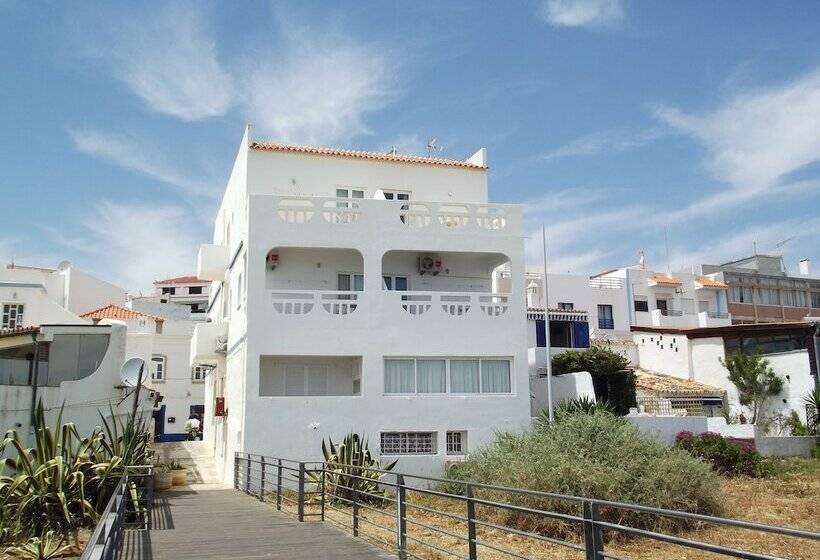 فندق فئة نجمة واحدة Frentomar