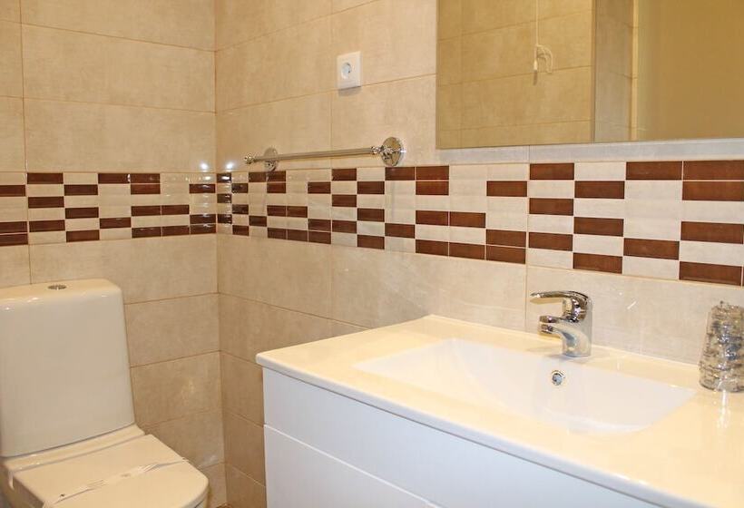 مسافرخانه Monte Carlo Love Porto