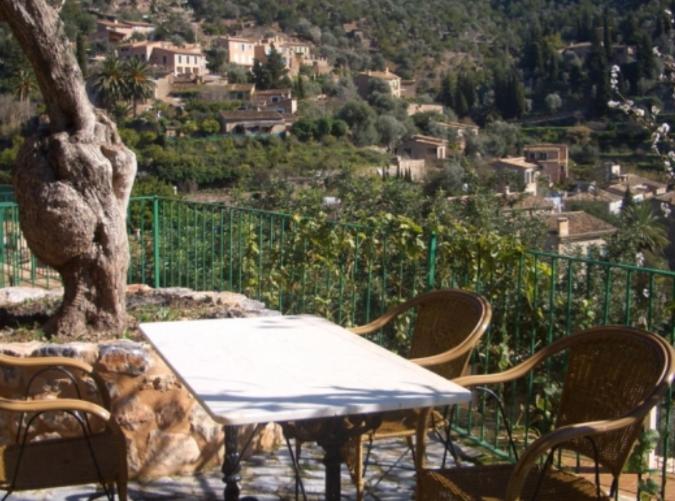 Hostal Villa Verde Adults Only