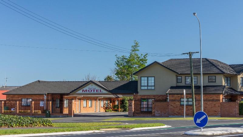 ホテル Albert Court Motor Lodge