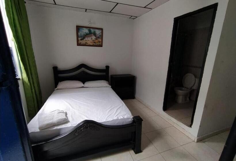 فندق Andalucía Inn