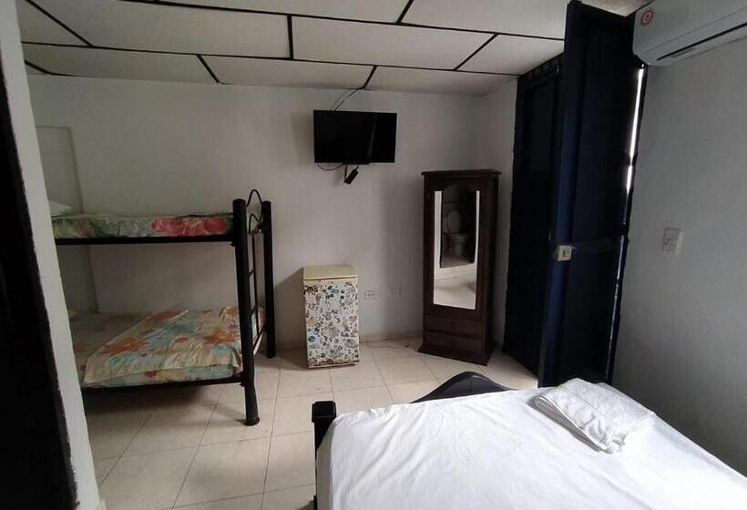 فندق Andalucía Inn