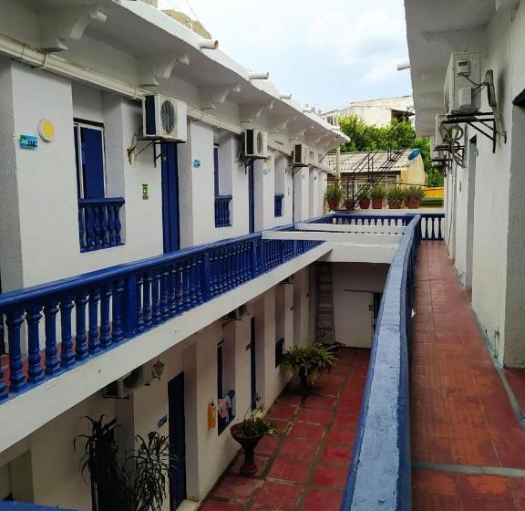 فندق Andalucía Inn